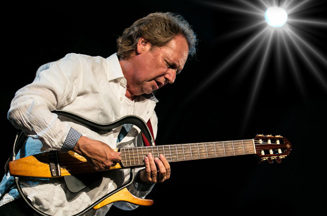 24 e 25 Marzo – Lee Ritenour