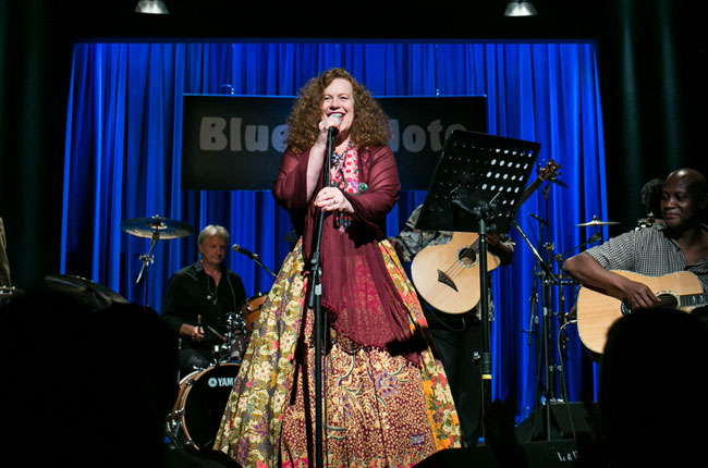 12 e 13 Maggio – Sarah Jane Morris